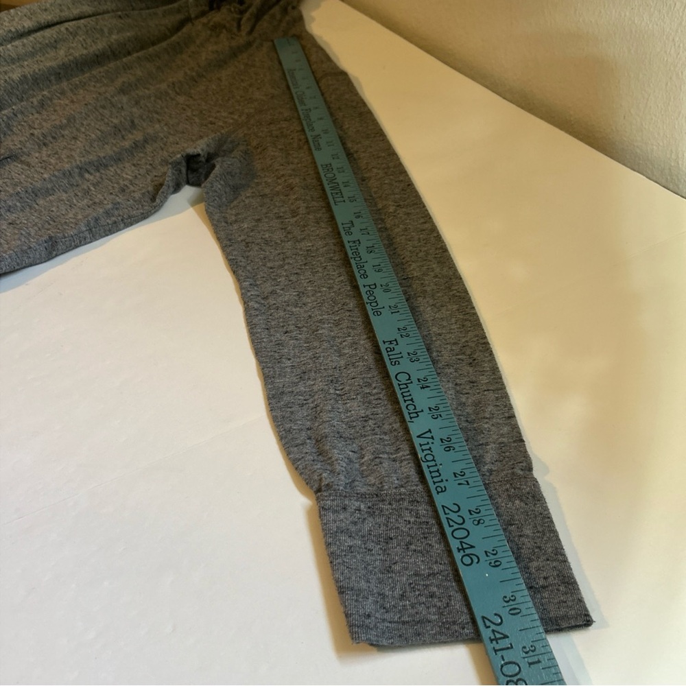 American Eagle Outfitters Athletic Fit Gray Hooded Long Sleeve Shirt Size Large - Picture 6 of 8